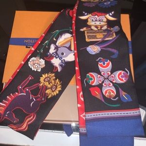 Brand New Louis Vuitton headband